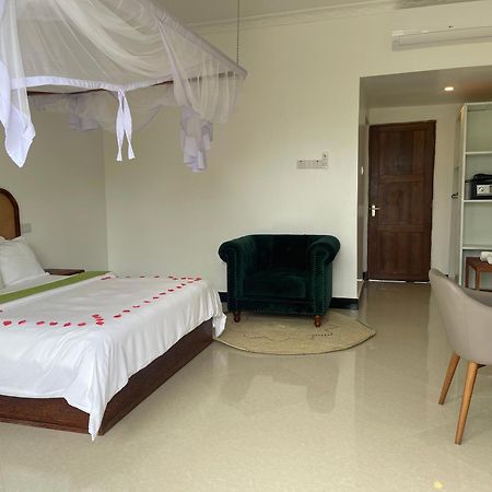 Minah Bungalows Nungwi Exterior photo