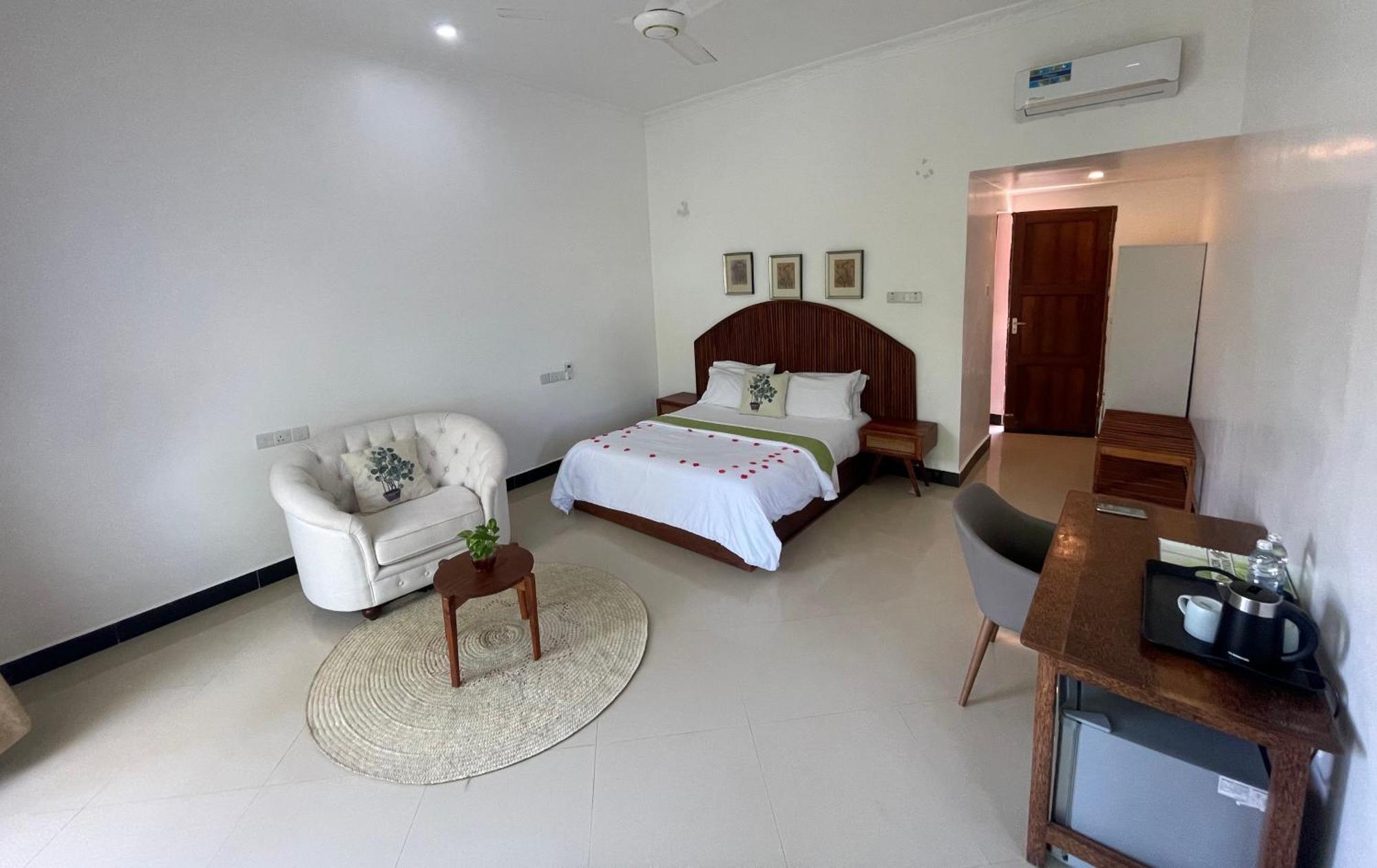 Minah Bungalows Nungwi Exterior photo